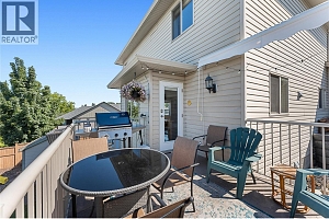 194 Poonian Court - Photo 33