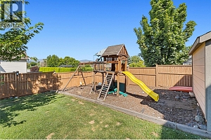 194 Poonian Court - Photo 37