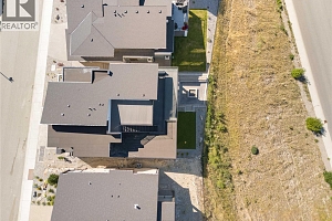 1016 EMSLIE Street - Photo 91