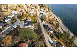 6384 Renfrew Road - Photo 13