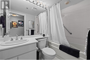 1152 Sunset Drive Unit# 706 - Photo 26