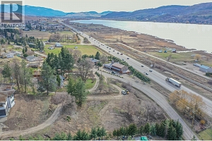 7791 Pleasant Valley Road - Photo 12