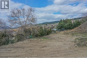 7791 Pleasant Valley Road - Photo 18