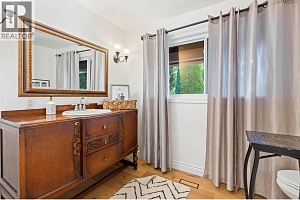 4540 Lakeshore Road - Photo 28