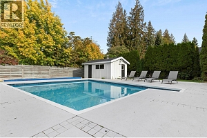 4540 Lakeshore Road - Photo 5