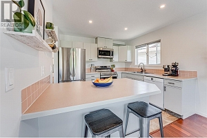 4304 Westview Drive - Photo 7