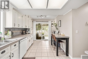 3140 Coventry Crescent - Photo 12