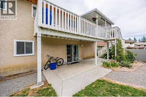 3140 Coventry Crescent - Photo 32