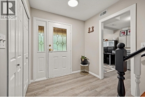 3140 Coventry Crescent - Photo 4