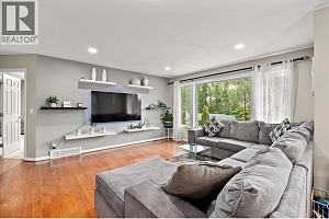 3140 Coventry Crescent - Photo 7