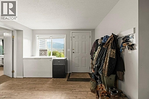 6390 Cardinal Road - Photo 27