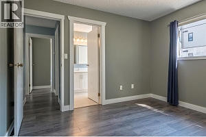 3704 40 Avenue - Photo 17