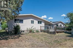 3704 40 Avenue - Photo 33