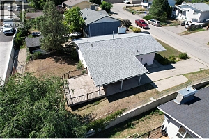 3704 40 Avenue - Photo 40