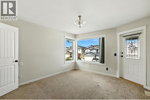 4504 Bellevue Drive - Photo 13