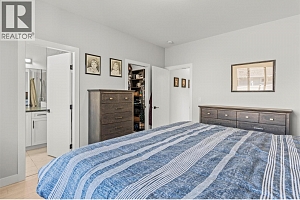 2280 Nordstrom Avenue - Photo 36