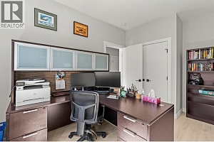 2280 Nordstrom Avenue - Photo 9