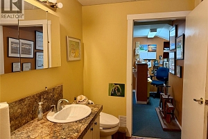 3570 Old Okanagan Highway - Photo 10