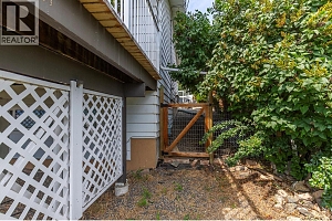 6525 Southwind Road - Photo 71