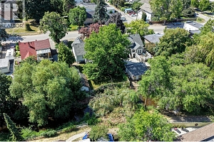 258 Riverside Avenue - Photo 25