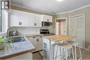 258 Riverside Avenue - Photo 33