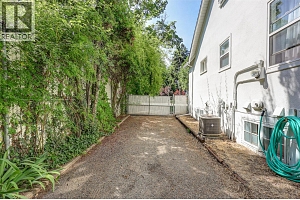 258 Riverside Avenue - Photo 50