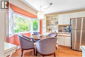 824 Raymer Road - Photo 21
