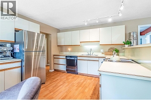 824 Raymer Road - Photo 22