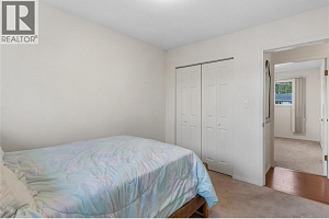 1390 Creekside Road - Photo 15