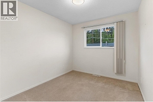 1390 Creekside Road - Photo 16