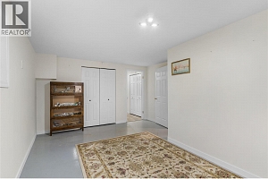 1390 Creekside Road - Photo 18