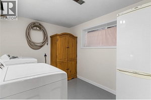 1390 Creekside Road - Photo 24