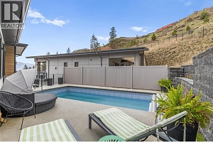 876 Boynton Place - Photo 17