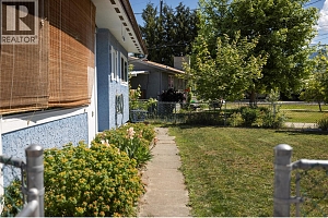 3345 Belaire Drive - Photo 4