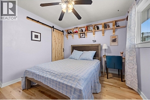 308 McTavish Road - Photo 23