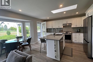 642 6th Avenue - Photo 14