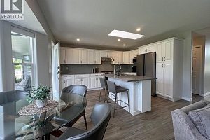 642 6th Avenue - Photo 15
