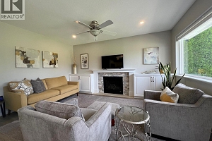 642 6th Avenue - Photo 18