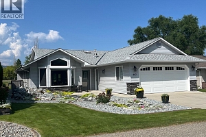 642 6th Avenue - Photo 2