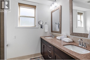 475 Swan Drive - Photo 16