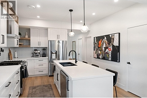 2481 Ethel Street - Photo 10