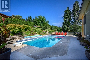 7850 Old Kamloops Road - Photo 34