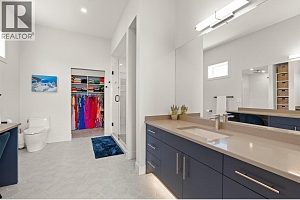 8 Kenyon Road - Photo 39