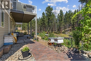 690 Muir Road - Photo 40