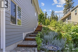 690 Muir Road - Photo 44