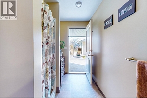 16865 COMMONAGE Road - Photo 32