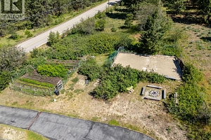 16865 COMMONAGE Road - Photo 58