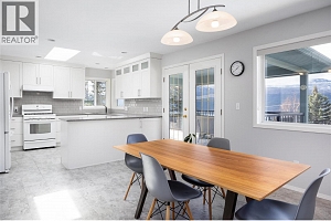 16865 COMMONAGE Road - Photo 9