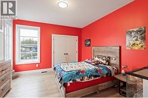 10245 Beacon Hill Drive - Photo 34