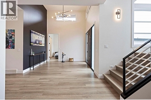 10245 Beacon Hill Drive - Photo 4